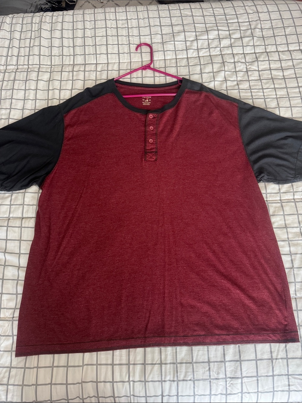 RedHead Men's Burgundy and gray Raglan Henley Short Sleeve